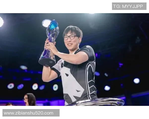 双冠传奇Doublelift退役后生活揭秘与未来规划展望